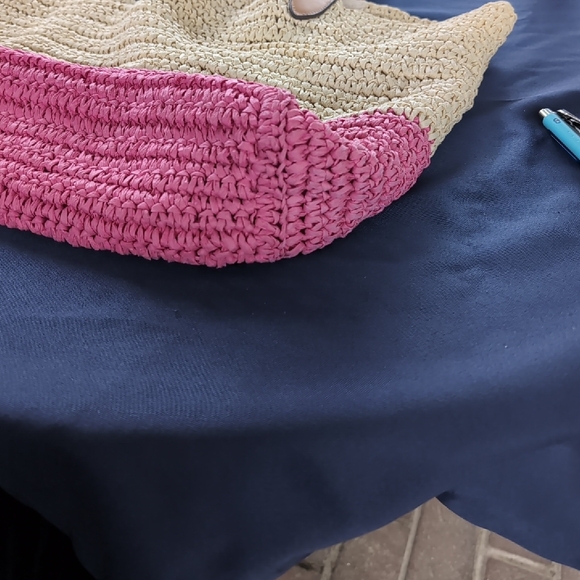 Two-Tone Straw Tote Bag - Pink and Tan - Picture 7 of 15